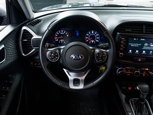 Used 2020 Kia Soul X-Line image 12