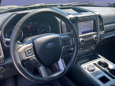 Certified 2020 Ford Expedition XLT w/ Equipment Group 202A RWD image 17