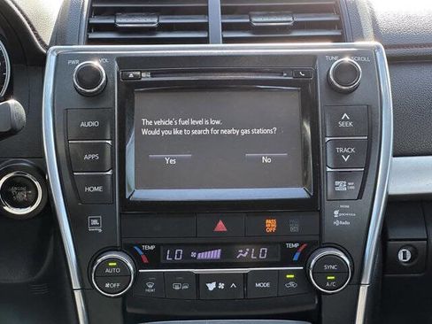 Used 2015 Toyota Camry XSE FWD image 16