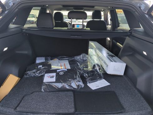 New 2026 Volkswagen Atlas Cross Sport SEL R-Line image 32