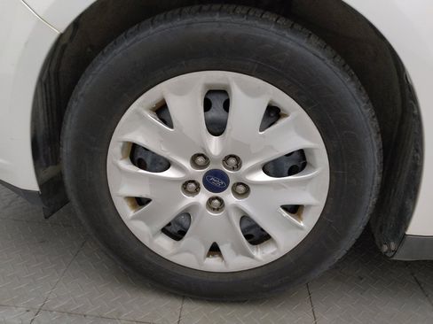 Used 2014 Ford Fusion S FWD image 31