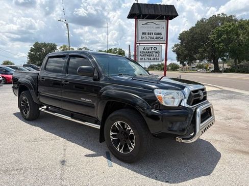 Used 2013 Toyota Tacoma PreRunner w/ SR5 Pkg RWD image 3