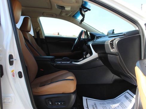 Used 2015 Lexus NX 200t FWD w/ Premium Package image 9