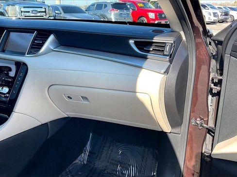 Used 2021 INFINITI QX50 Essential image 23