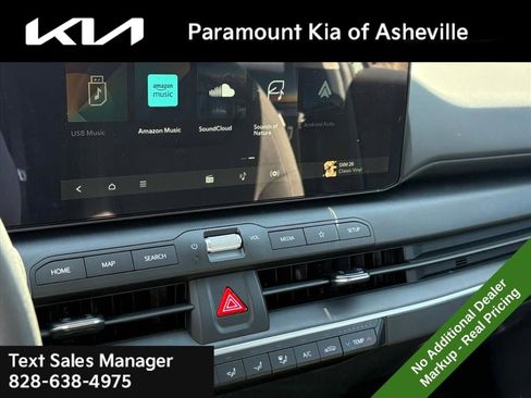 New 2026 Kia K4 LXS image 11