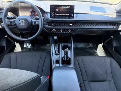 Used 2023 Honda Accord EX image 28