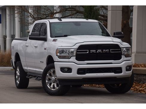 Used 2020 RAM 2500 Big Horn w/ Level 1 Equipment Group image 9