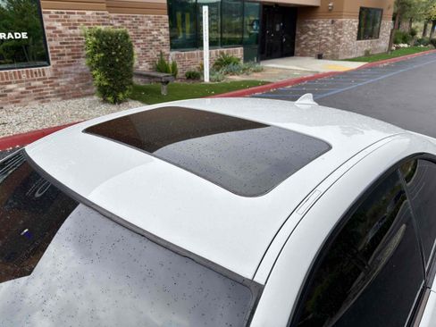 Used 2011 BMW 328i xDrive Coupe image 17