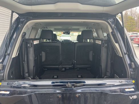 Used 2018 Toyota Land Cruiser Base image 63