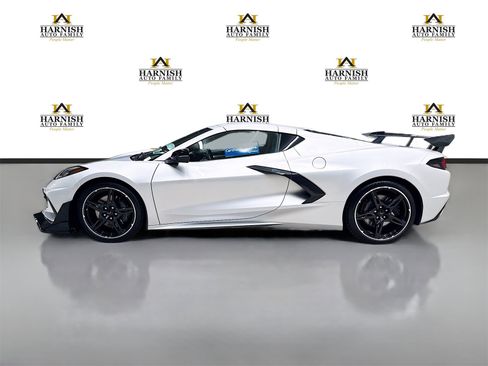 Used 2020 Chevrolet Corvette Stingray Premium Cpe w/ 3LT image 8