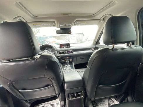 Used 2018 MAZDA CX-5 Touring w/ Preferred Equipment Package AWD/4WD image 11