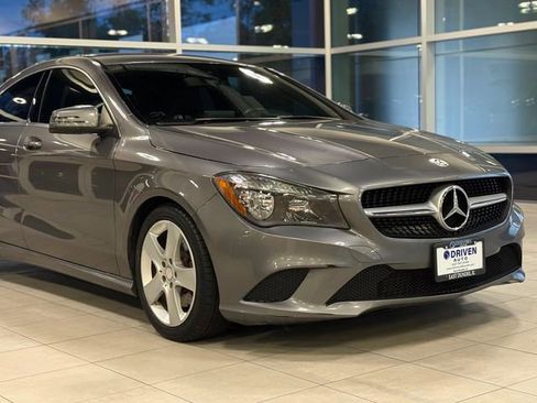 Used 2015 Mercedes-Benz CLA 250 4MATIC image 5