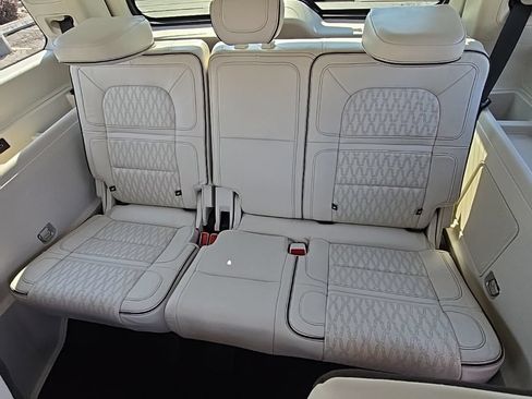 Used 2023 Lincoln Navigator Black Label AWD/4WD image 29