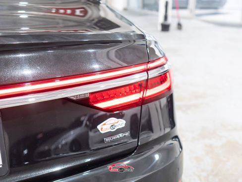 Used 2021 Audi A8 L 4.0T w/ Interior Protection Package AWD/4WD image 50