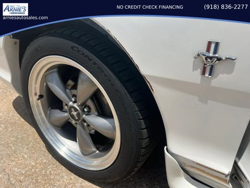Used 1998 Ford Mustang Convertible RWD image 5