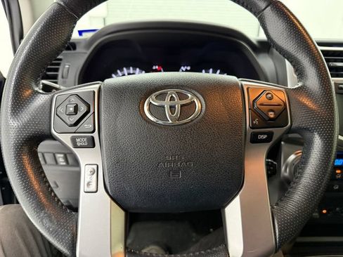 Used 2016 Toyota 4Runner Limited RWD image 9