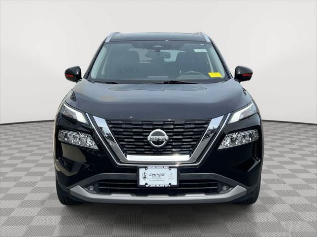 Used 2021 Nissan Rogue SL AWD/4WD image 2