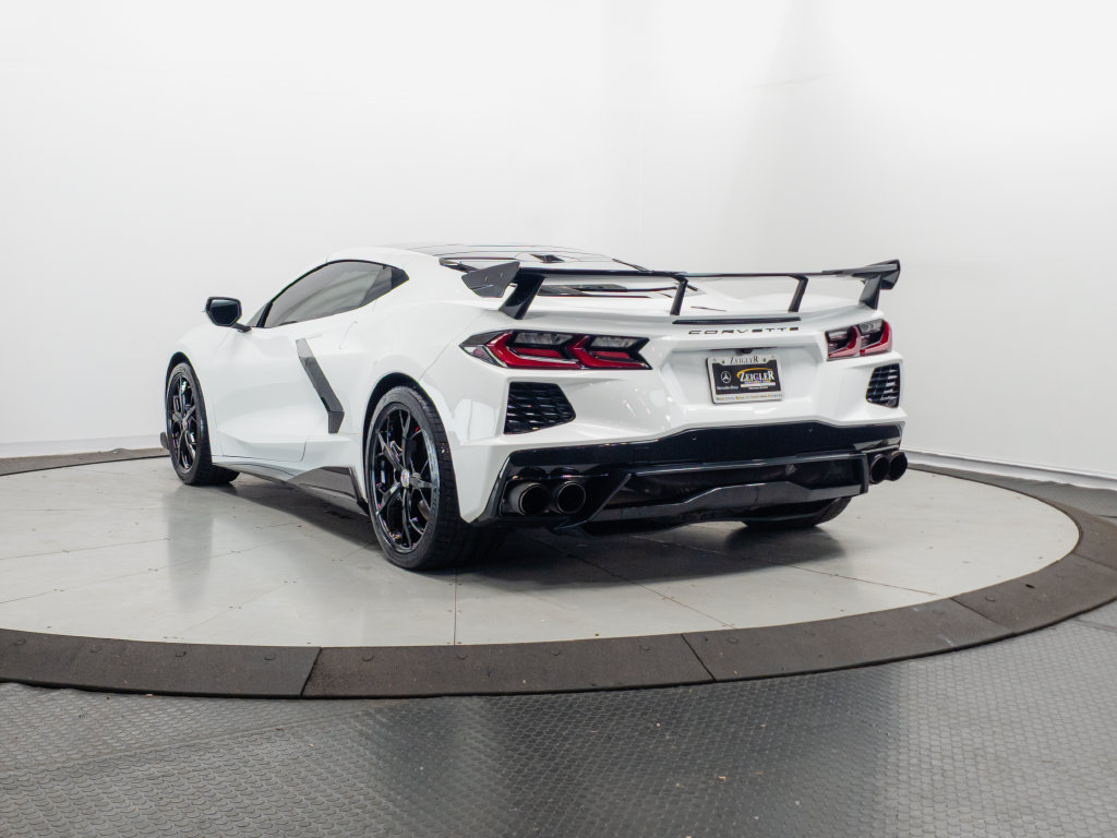 Used 2020 Chevrolet Corvette Stingray Premium Cpe w/ 3LT Preferred Equipment Group RWD image 24