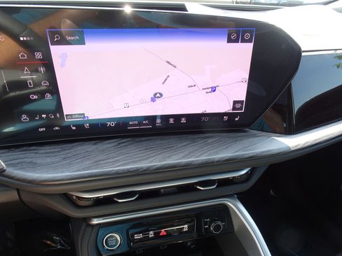 New 2025 Audi Q5 Premium Plus image 7