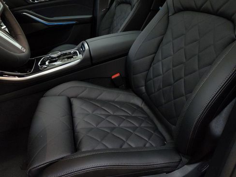 New 2026 BMW X5 xDrive50e w/ M Sport Package image 18