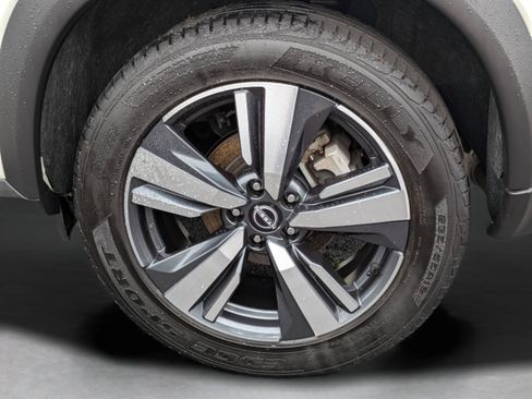 Used 2023 Nissan Rogue SL w/ SL Premium Package AWD/4WD image 10