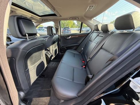 Used 2013 Mercedes-Benz C 300 4MATIC Sedan image 26