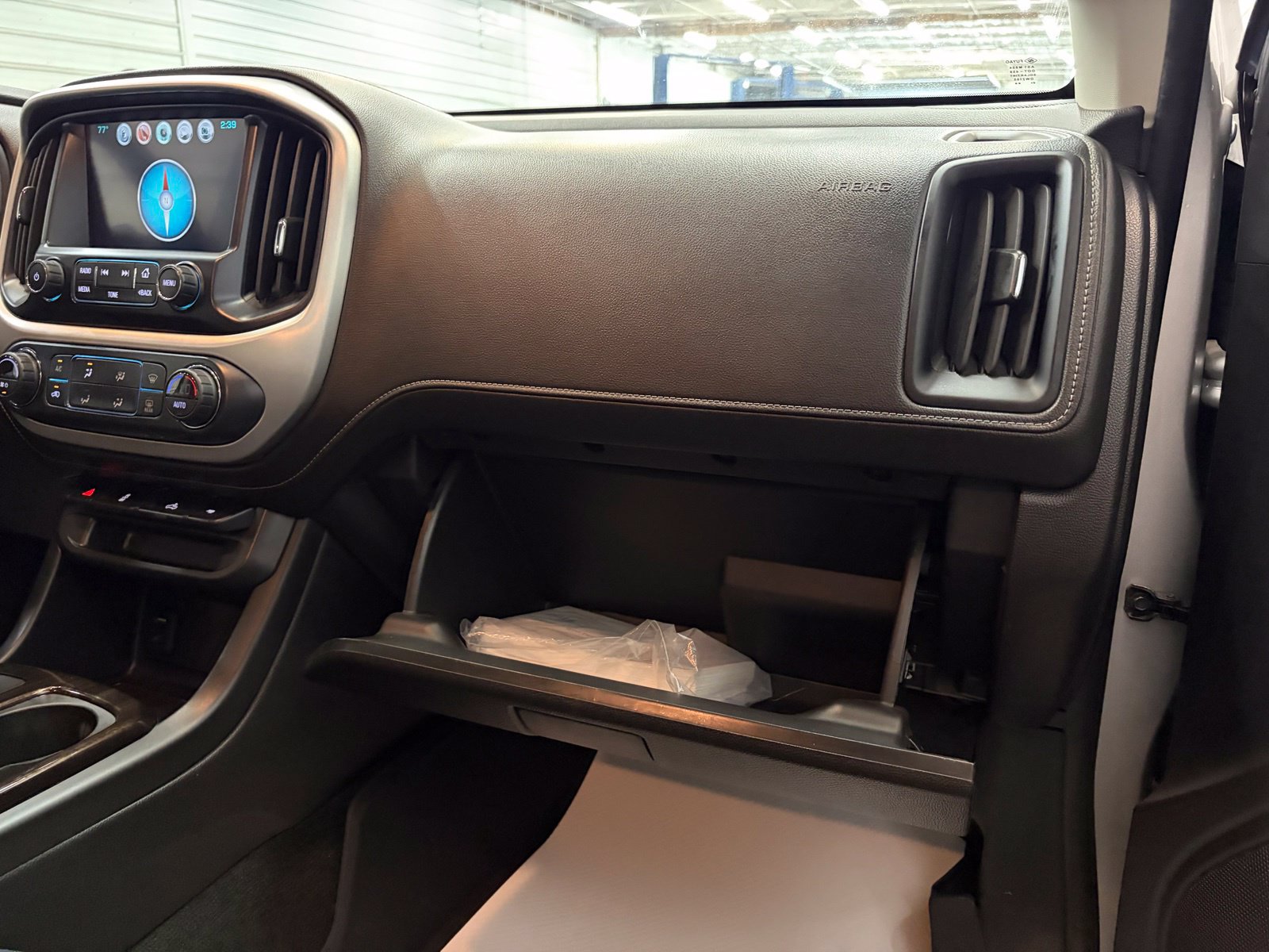 Used 2018 GMC Canyon SLE w/ SLE Convenience Package AWD/4WD image 31