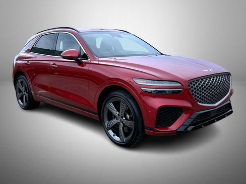 Used 2022 Genesis GV70 3.5T Sport w/ Sport Prestige Package AWD/4WD image 3