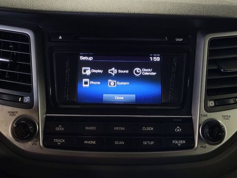 Used 2017 Hyundai Tucson SE w/ SE Popular Package 02 FWD image 25