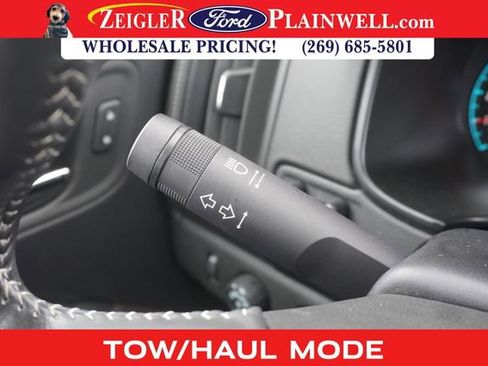 Used 2022 GMC Canyon Denali w/ Denali Black Edition Package image 19