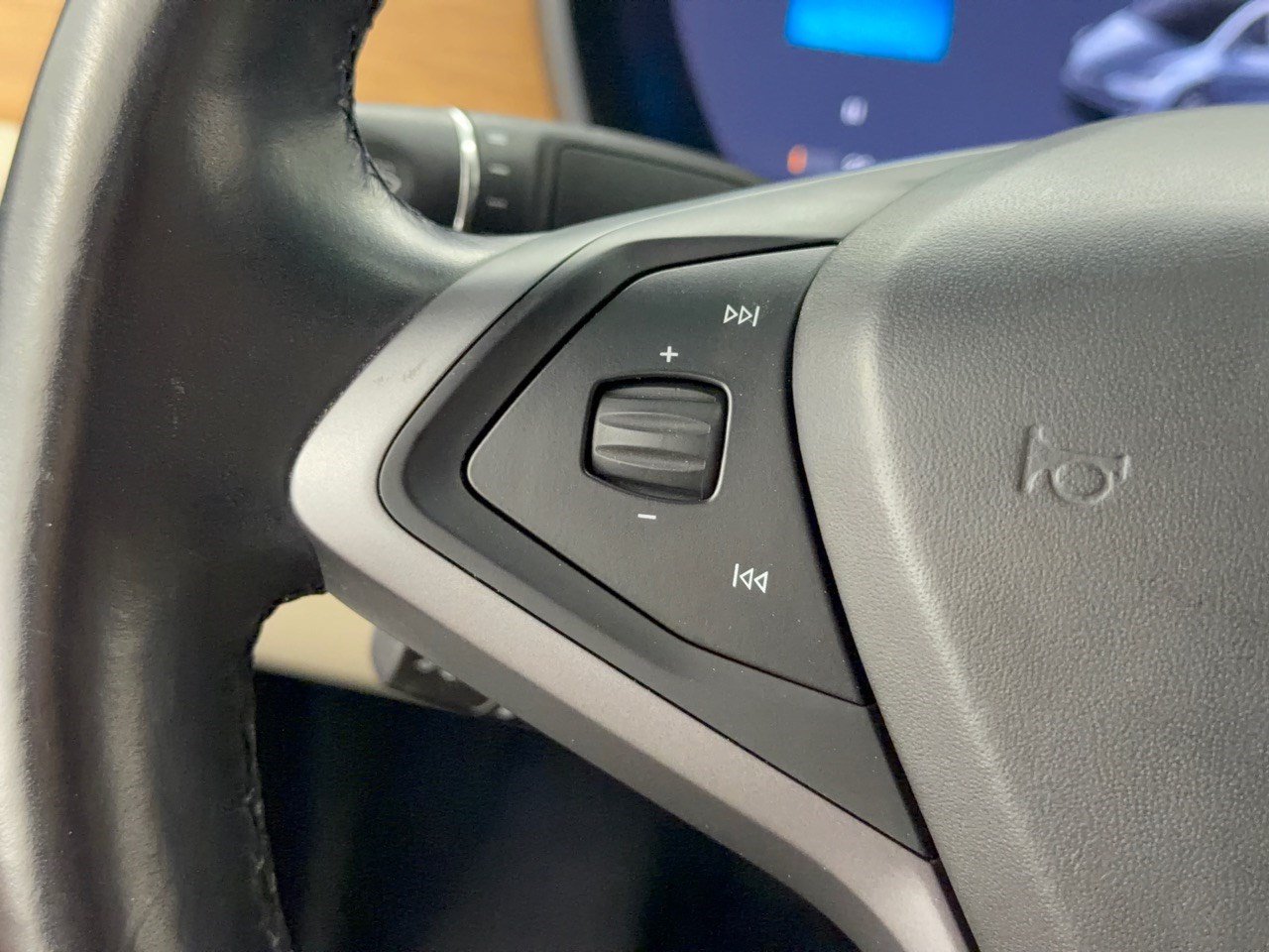 Used 2020 Tesla Model X Performance AWD/4WD image 18