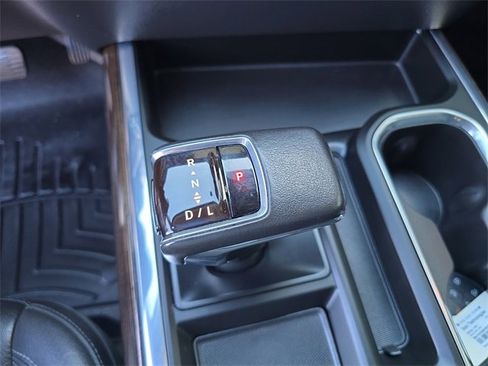 Certified 2022 GMC Sierra 1500 Elevation w/ Elevation Premium Package image 23