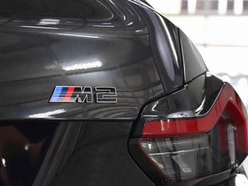 Used 2025 BMW M2 Base w/ Lighting Package image 22
