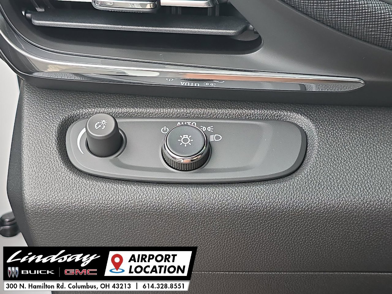 New 2026 Buick Envista Sport Touring w/ Advanced Safety Package FWD image 18