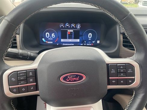 Used 2024 Ford Expedition Max Limited AWD/4WD image 23