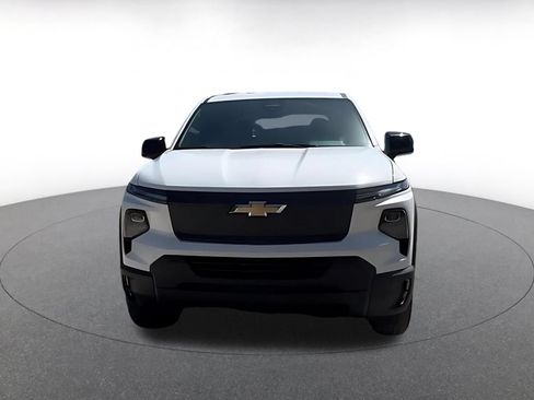 Used 2024 Chevrolet Silverado EV W/T AWD/4WD image 9