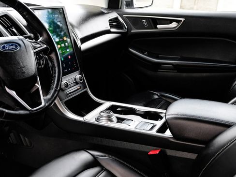 Used 2024 Ford Edge SEL image 34