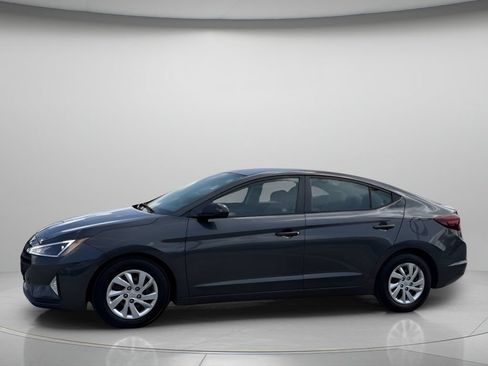 Used 2020 Hyundai Elantra SE FWD image 8