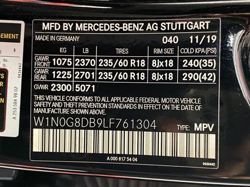 Used 2020 Mercedes-Benz GLC 300 w/ Multimedia Package image 31