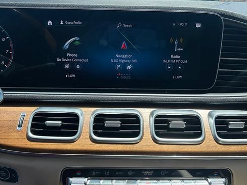 Used 2021 Mercedes-Benz GLE 350 image 9