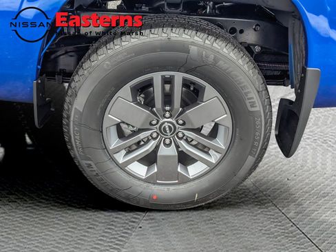 New 2026 Nissan Frontier SV image 10