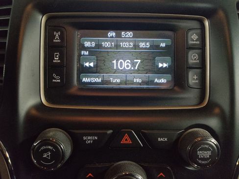 Used 2017 Jeep Grand Cherokee Laredo w/ Quick Order Package 2BE image 25