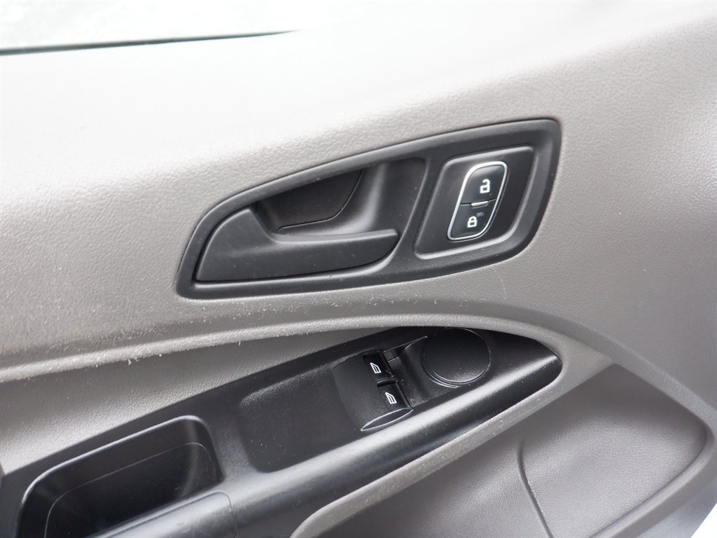 Used 2022 Ford Transit Connect XL FWD image 13