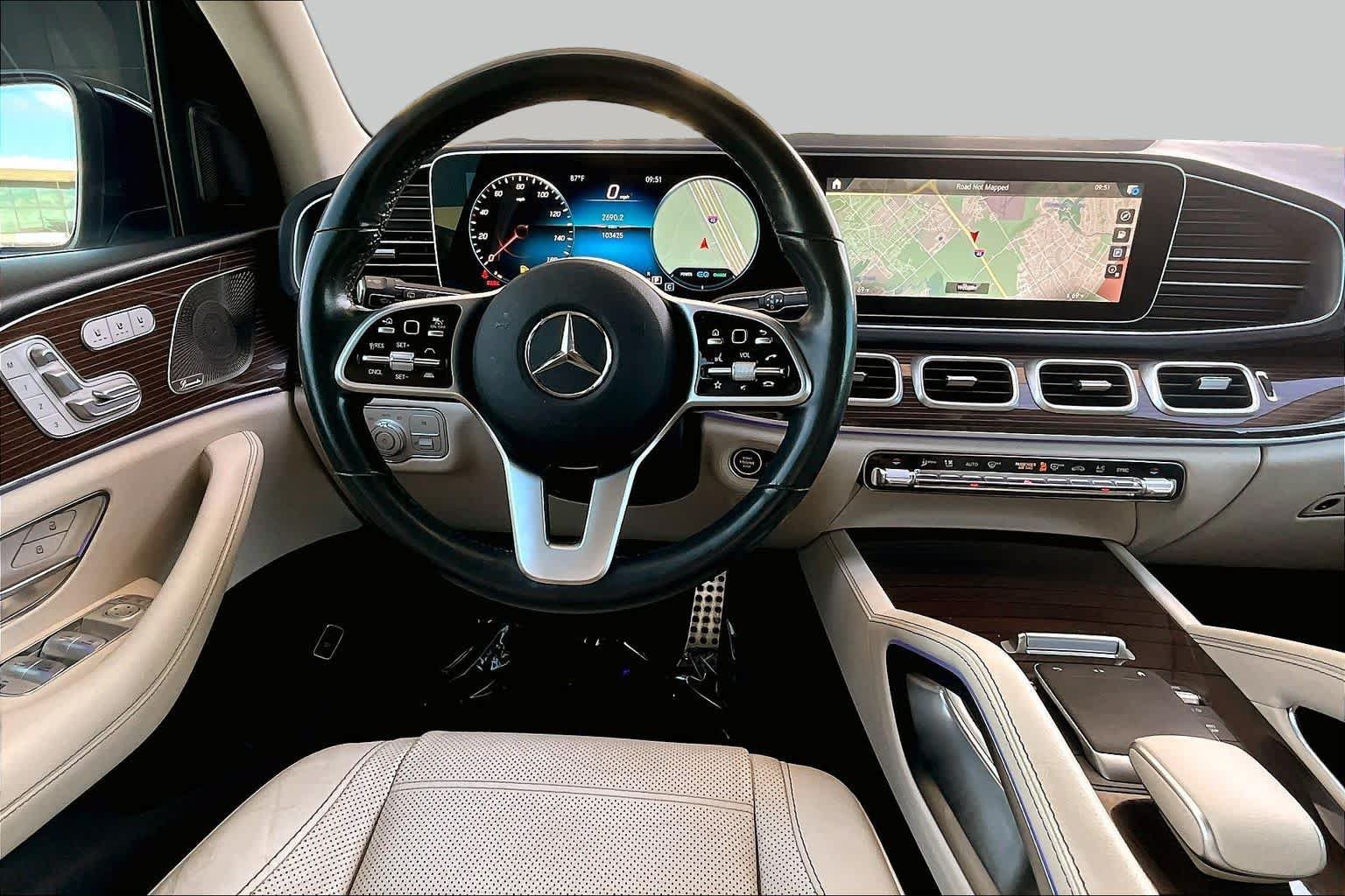 Used 2022 Mercedes-Benz GLS 450 4MATIC image 6