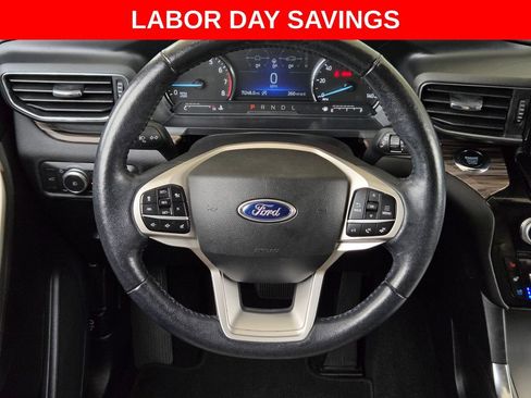 Used 2022 Ford Explorer Limited RWD image 22