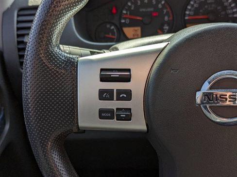 Used 2019 Nissan Frontier SV image 25