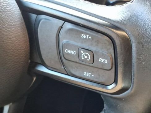 Used 2020 Jeep Wrangler Sport image 19