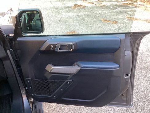 Used 2022 Ford Bronco Outer Banks image 25