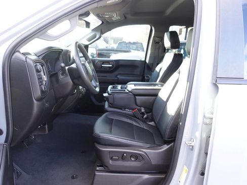 Used 2024 Chevrolet Silverado 1500 Custom image 16