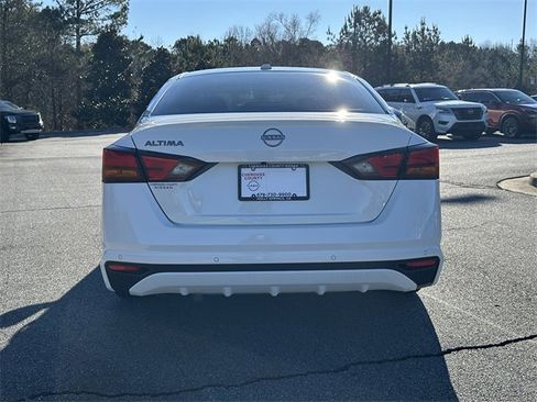 Certified 2025 Nissan Altima 2.5 S image 7